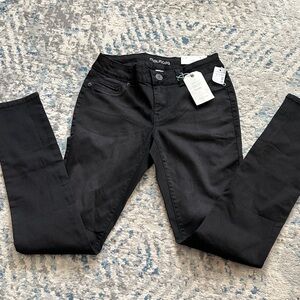Maurices Charcoal Black Denim Jeans